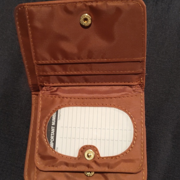 Brown wallet - Picture 2 of 4